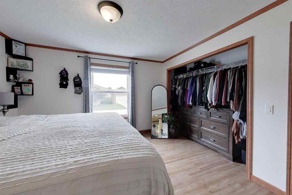 MLS® A2242487 - 720 10 Street SE in NONE Slave Lake, Residential
