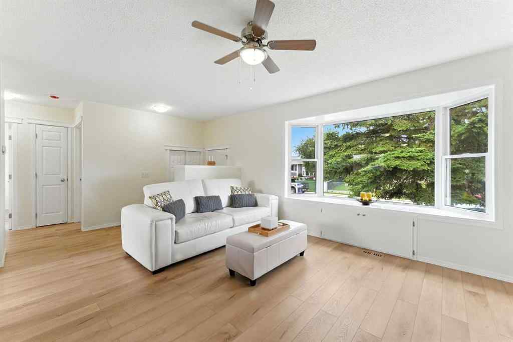 MLS® A2242490 - 228 Penswood Way SE in Penbrooke Meadows Calgary, Residential