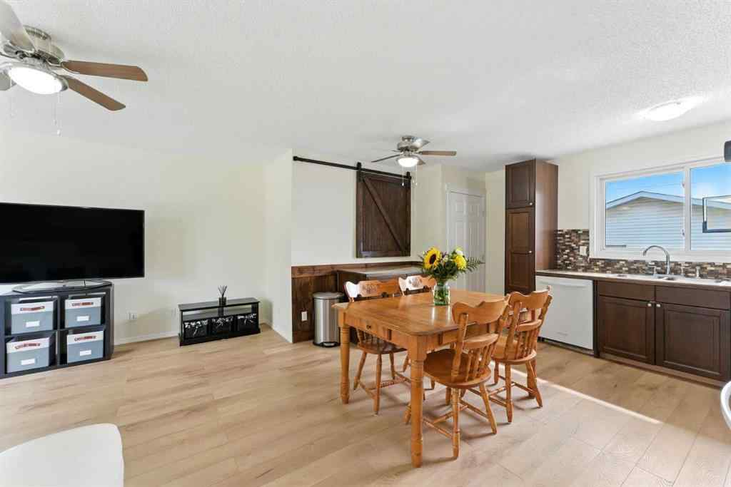 MLS® A2242490 - 228 Penswood Way SE in Penbrooke Meadows Calgary, Residential
