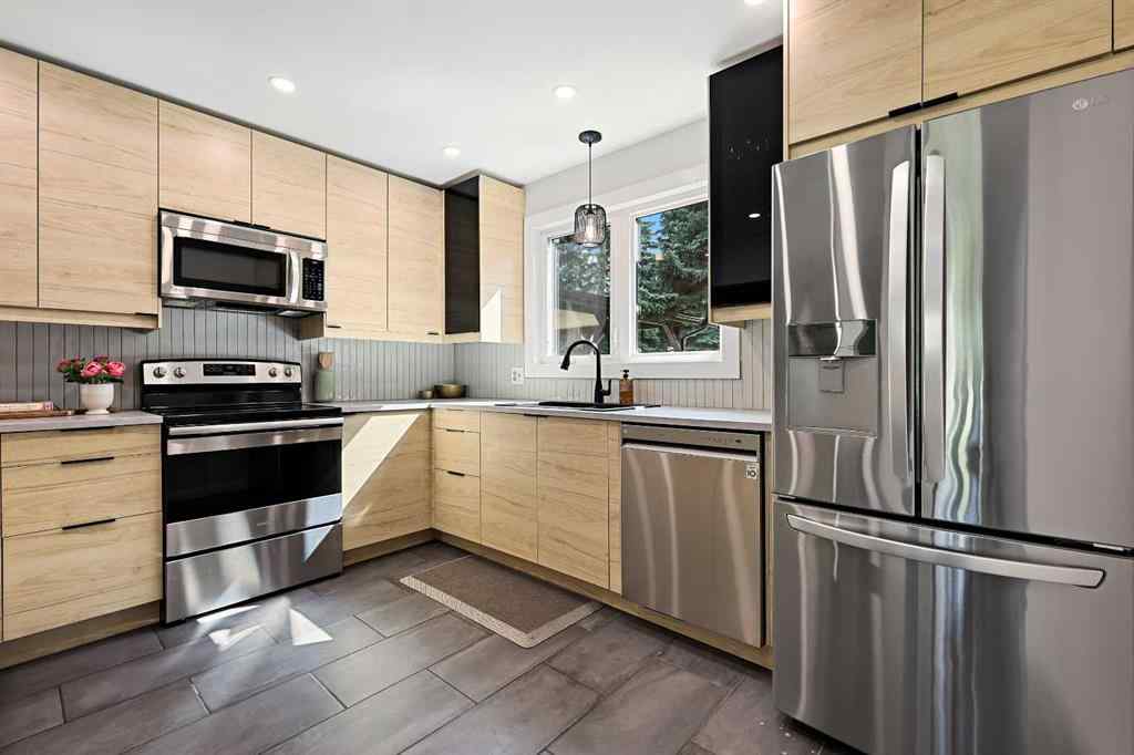 MLS® A2242493 - Unit #42 10910 Bonaventure Drive SE in Willow Park Calgary, Residential