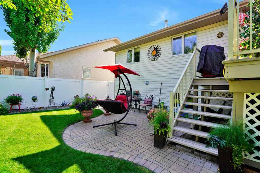 MLS® A2242499 - 7 Revie Close  in Rosedale Meadows Red Deer, Residential