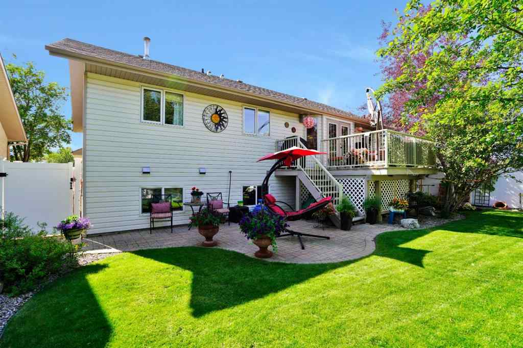 MLS® A2242499 - 7 Revie Close  in Rosedale Meadows Red Deer, Residential