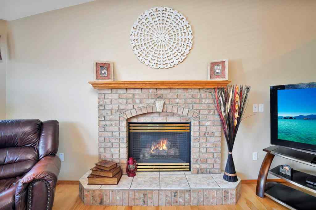 MLS® A2242499 - 7 Revie Close  in Rosedale Meadows Red Deer, Residential