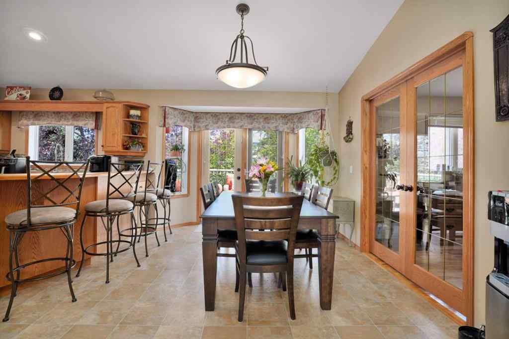 MLS® A2242499 - 7 Revie Close  in Rosedale Meadows Red Deer, Residential