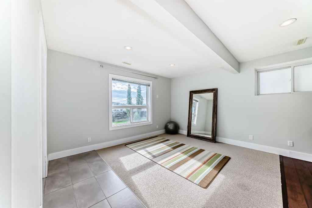 MLS® A2242503 - 139 St Moritz Terrace SW in Springbank Hill Calgary, Residential