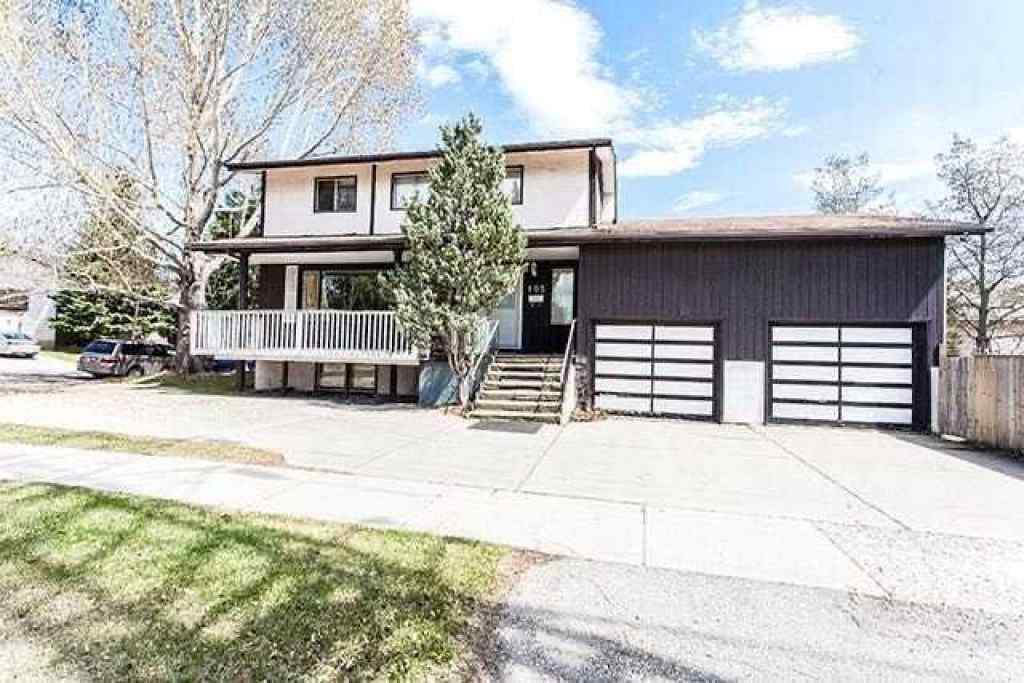 MLS® A2242505 - 105 Valhalla Crescent NW in Varsity Calgary, Residential