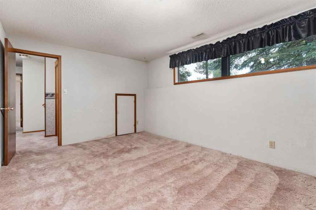 MLS® A2242508 - 3719 63 Street  in Century Meadows Camrose, Residential