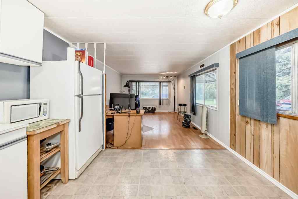 MLS® A2242514 - Unit #270 3223 83 Street NW in Greenwood/Greenbriar Calgary, Mobile