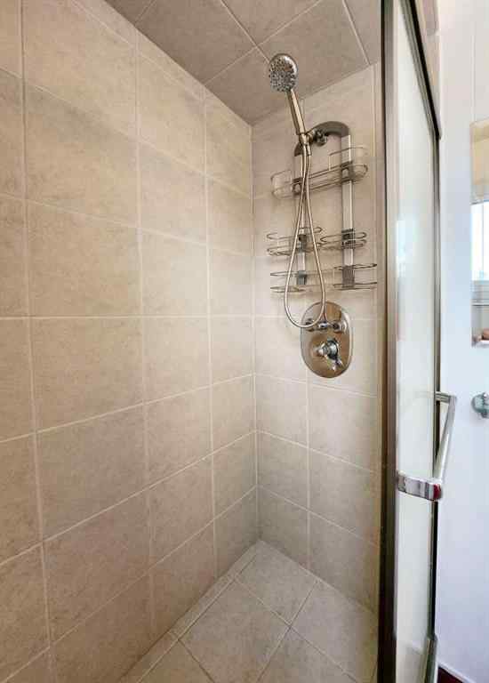 MLS® A2242528 - 59 Woodmont Way SW in Woodbine Calgary, Residential