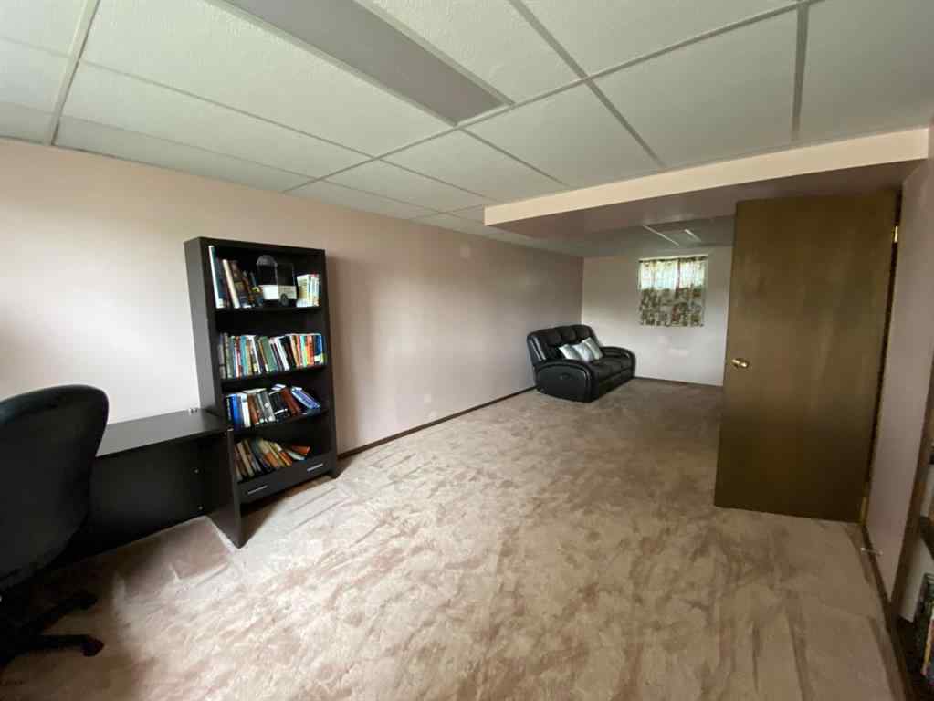 MLS® A2242539 - 208 4 Avenue W in NONE Hanna, Residential