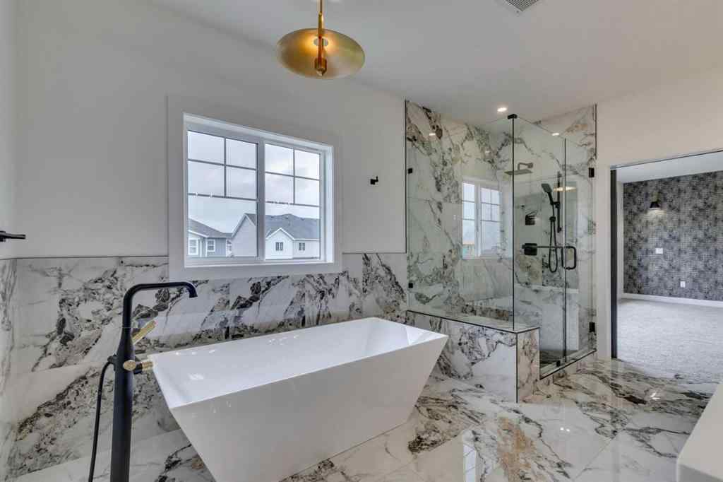 MLS® A2242541 - 39 South Shore Road  in South Shores Chestermere, Residential
