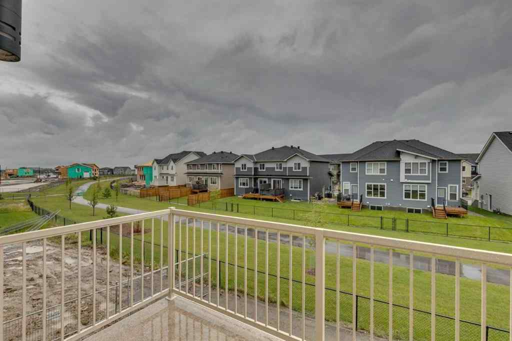 MLS® A2242541 - 39 South Shore Road  in South Shores Chestermere, Residential