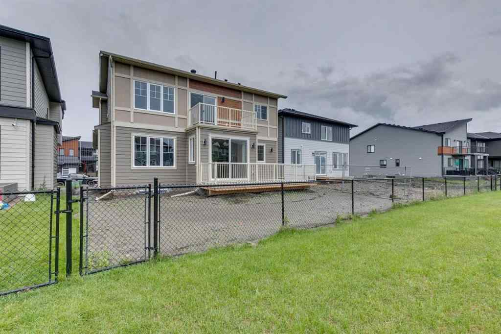MLS® A2242541 - 39 South Shore Road  in South Shores Chestermere, Residential