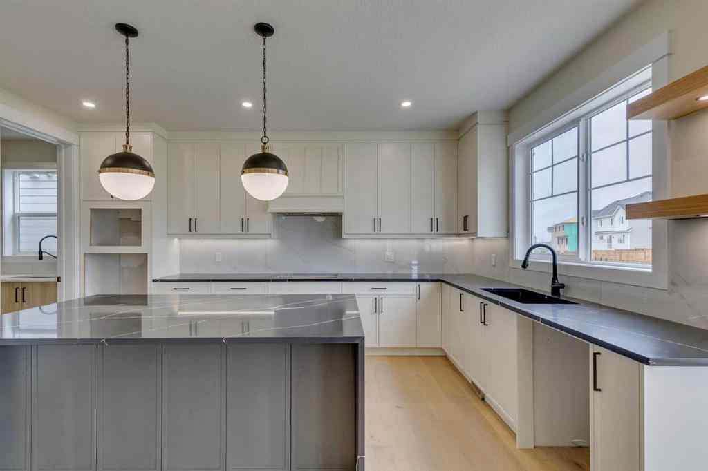 MLS® A2242541 - 39 South Shore Road  in South Shores Chestermere, Residential