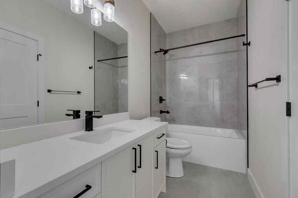 MLS® A2242541 - 39 South Shore Road  in South Shores Chestermere, Residential