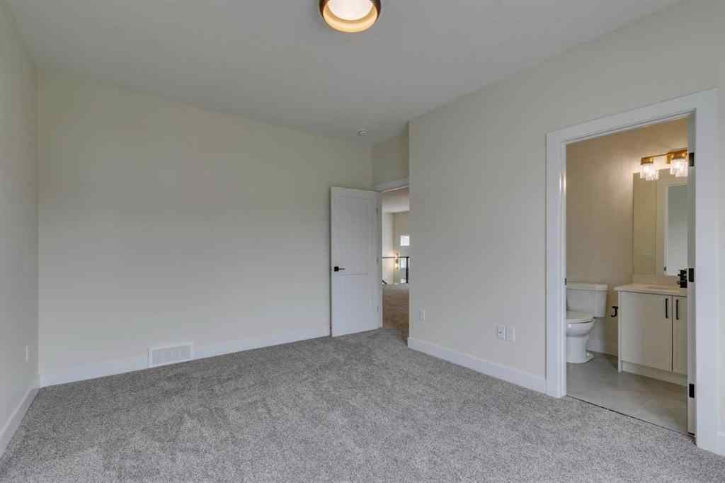 MLS® A2242541 - 39 South Shore Road  in South Shores Chestermere, Residential