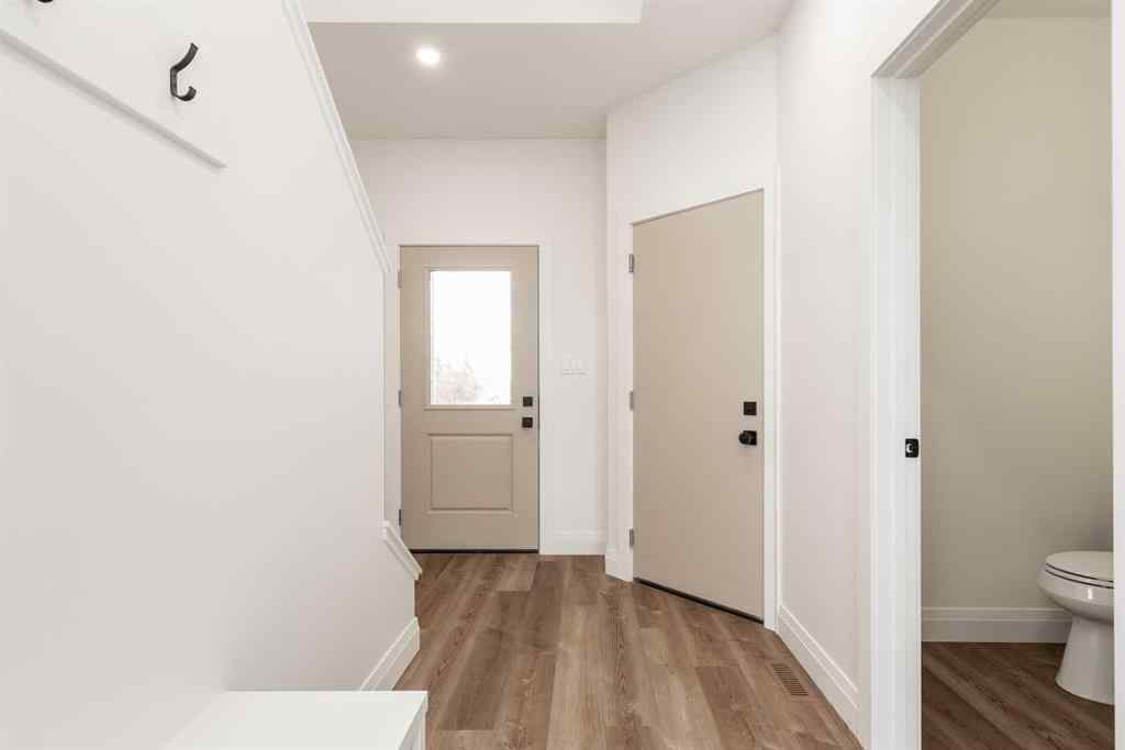MLS® A2242543 - 304 S 50 W   in NONE Raymond, Residential