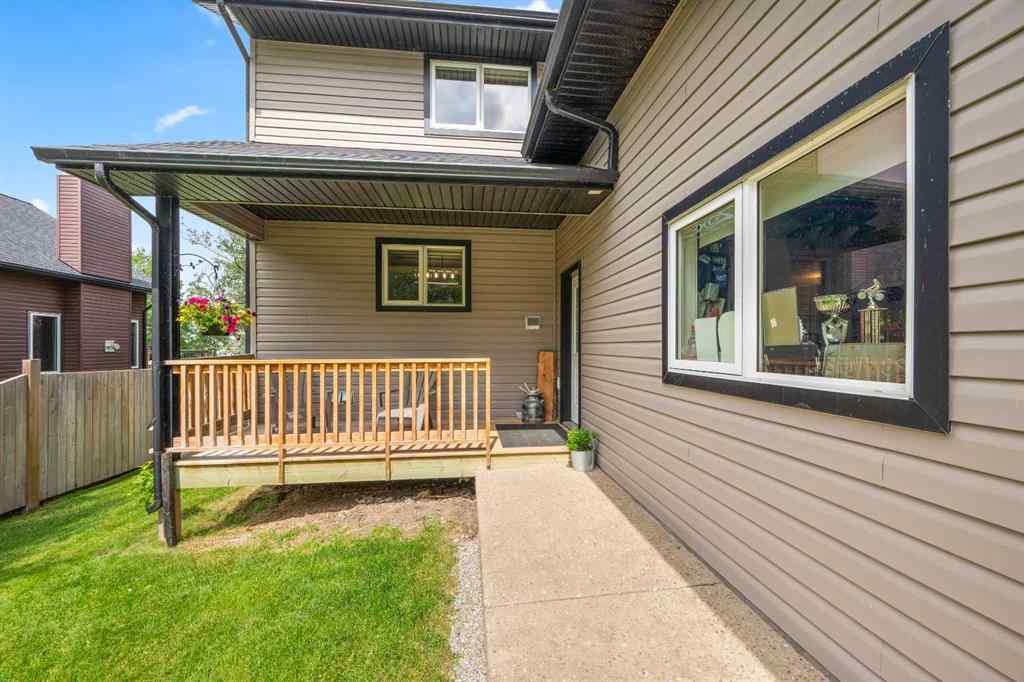 MLS® A2242544 - 214 Hill Avenue  in NONE Greenstreet, Residential