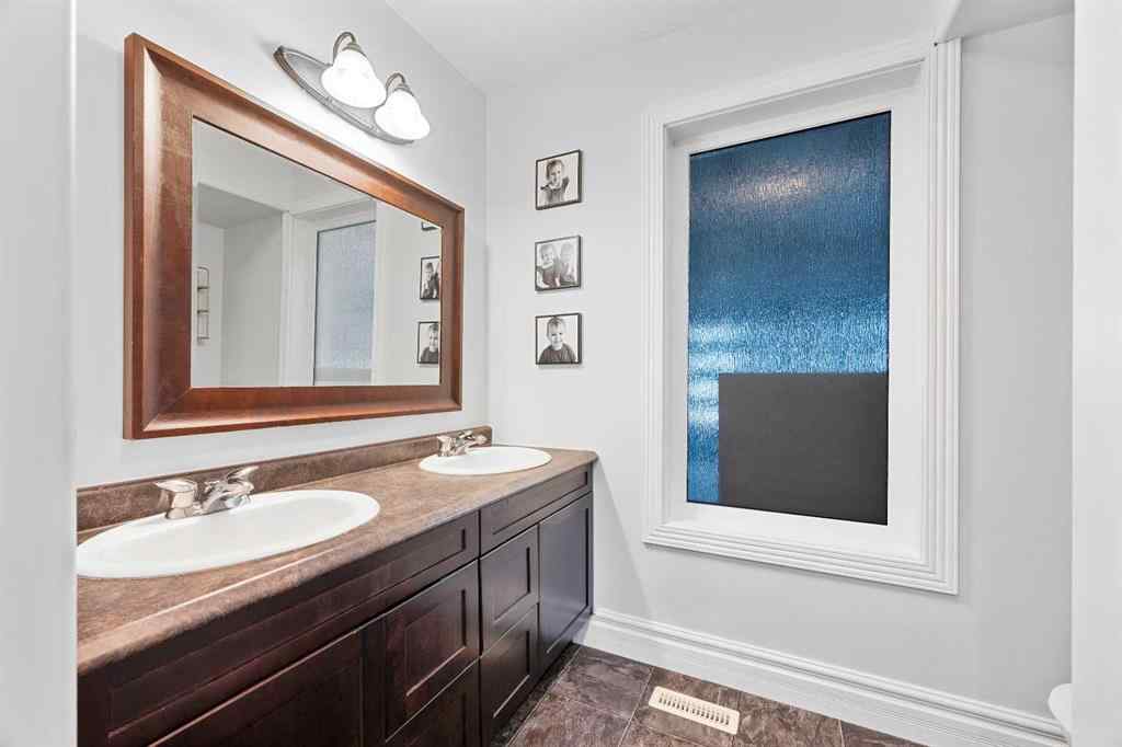 MLS® A2242544 - 214 Hill Avenue  in NONE Greenstreet, Residential