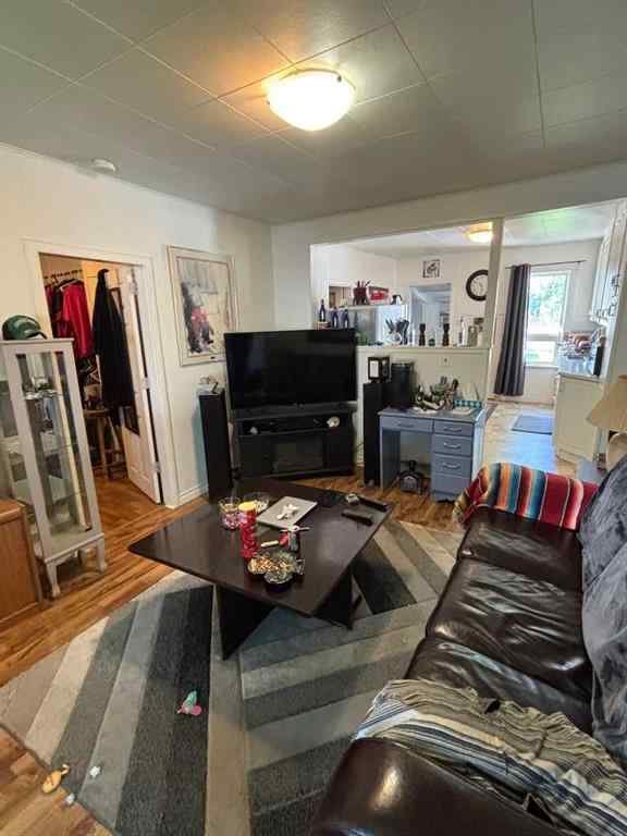 MLS® A2242545 - 1610 3 Avenue N in Westminster Lethbridge, Residential