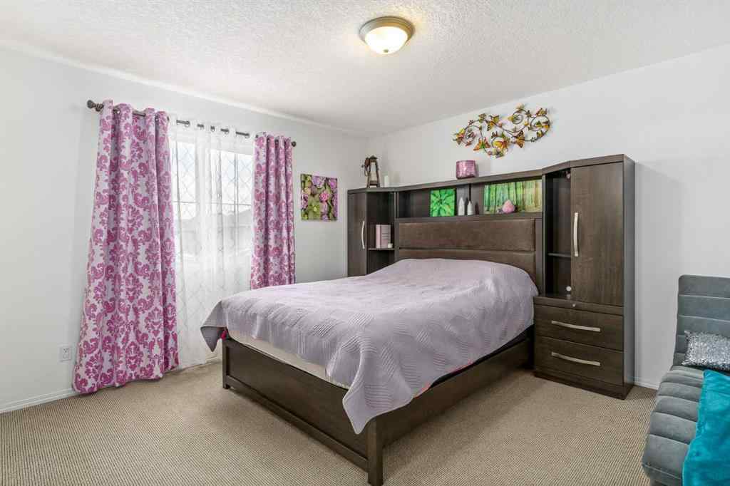 MLS® A2242546 - 96 Everridge Way SW in Evergreen Calgary, Residential