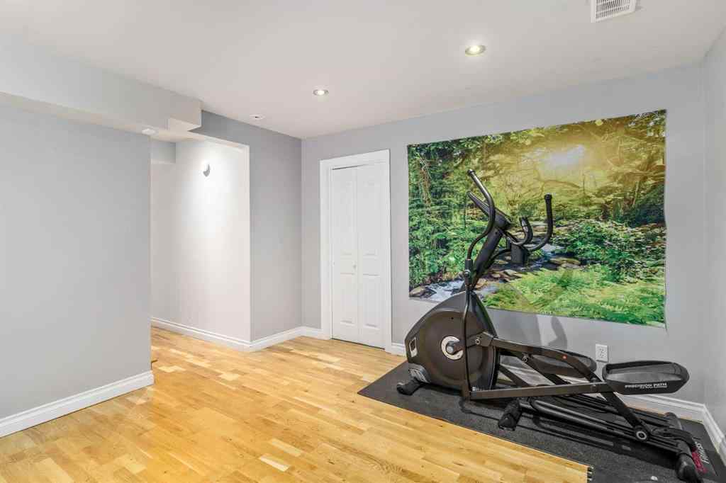 MLS® A2242546 - 96 Everridge Way SW in Evergreen Calgary, Residential