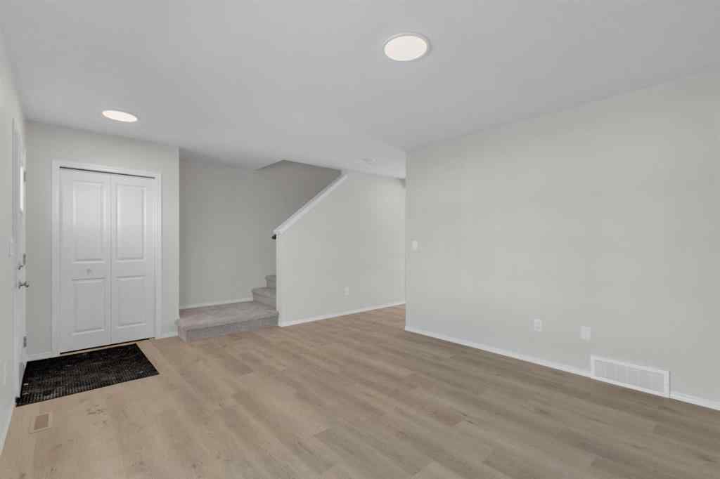 MLS® A2242548 - 6 Anna Close  in Aspen Lakes West Blackfalds, Residential