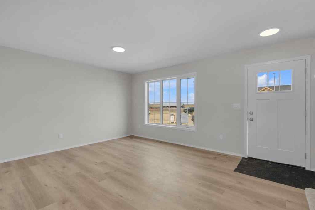 MLS® A2242548 - 6 Anna Close  in Aspen Lakes West Blackfalds, Residential