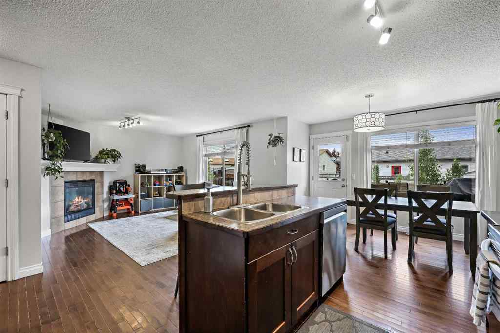 MLS® A2242554 - 805 800 Carriage Lane Place  in NONE Carstairs, Residential