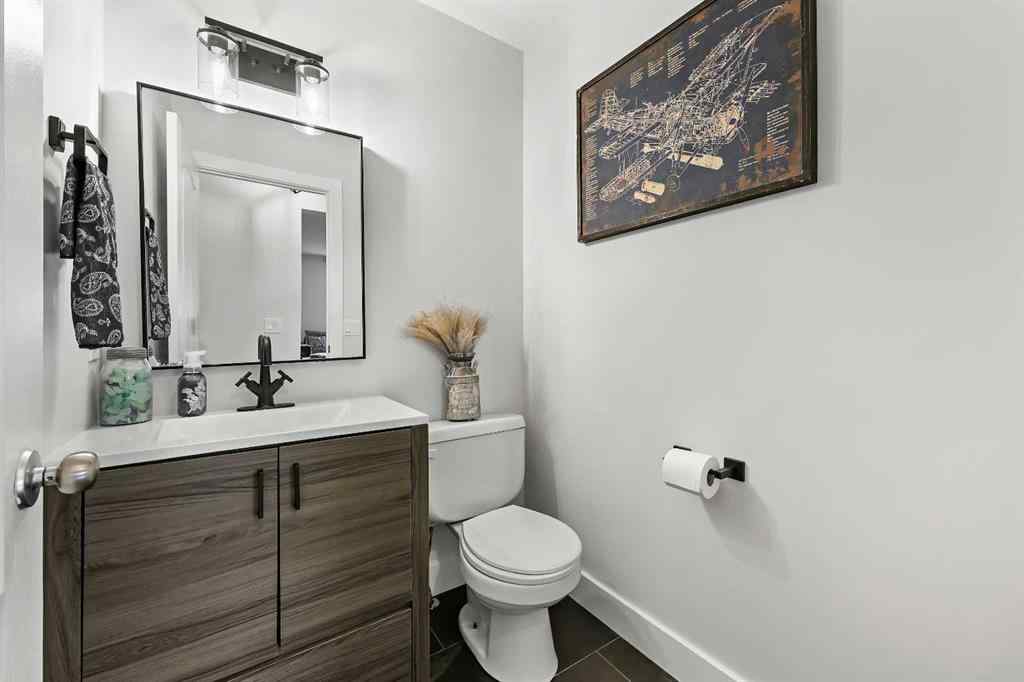 MLS® A2242554 - 805 800 Carriage Lane Place  in NONE Carstairs, Residential