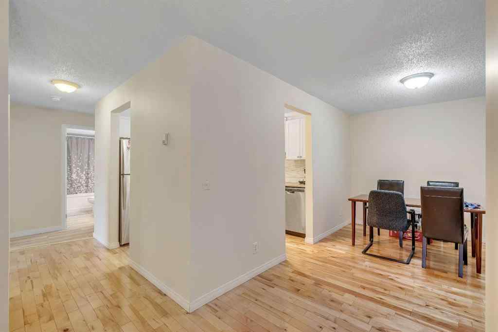MLS® A2242559 - Unit #203 1919 17 Avenue SW in Bankview Calgary, Residential