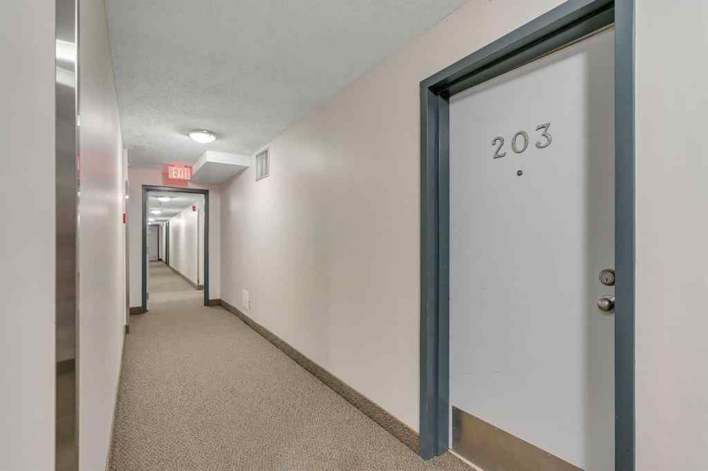 MLS® A2242559 - Unit #203 1919 17 Avenue SW in Bankview Calgary, Residential