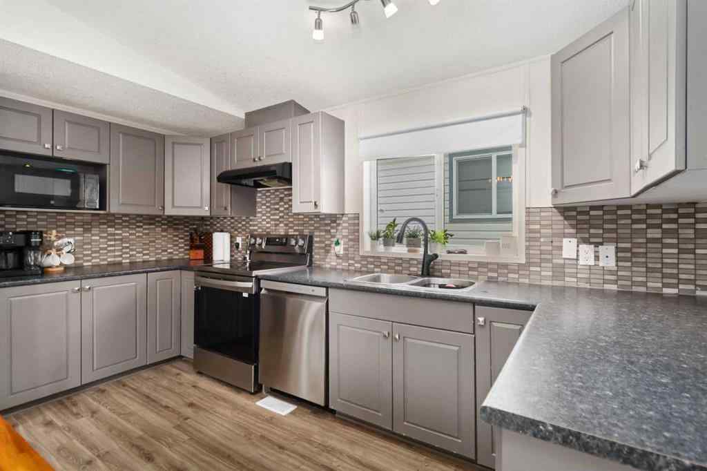 MLS® A2242587 - 101 Hoehne Street  in Timberlea Fort McMurray, Residential