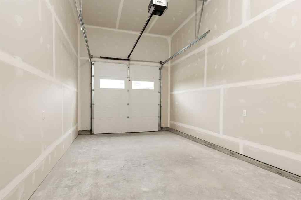 MLS® A2242597 - 306 S 50 W   in NONE Raymond, Residential