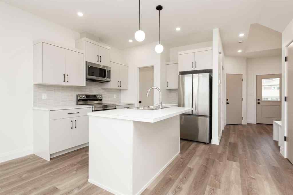 MLS® A2242597 - 306 S 50 W   in NONE Raymond, Residential