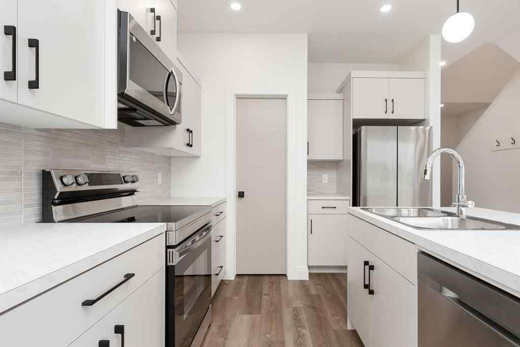 MLS® A2242597 - 306 S 50 W   in NONE Raymond, Residential