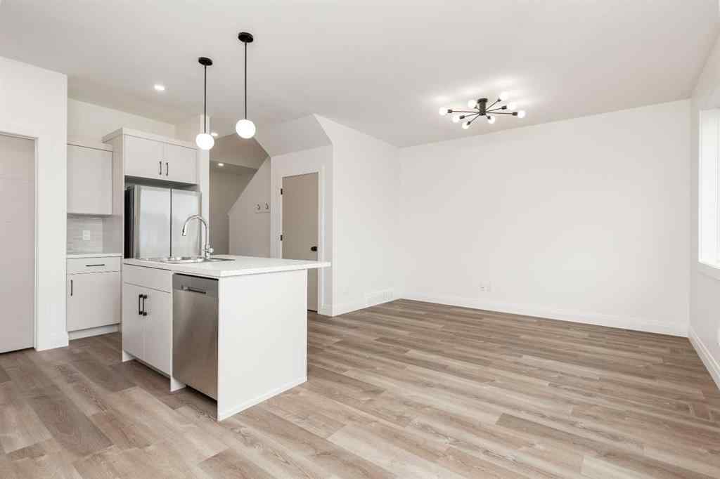 MLS® A2242597 - 306 S 50 W   in NONE Raymond, Residential