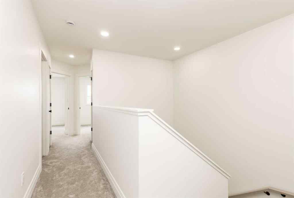 MLS® A2242597 - 306 S 50 W   in NONE Raymond, Residential