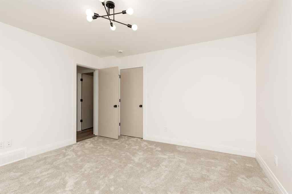 MLS® A2242597 - 306 S 50 W   in NONE Raymond, Residential
