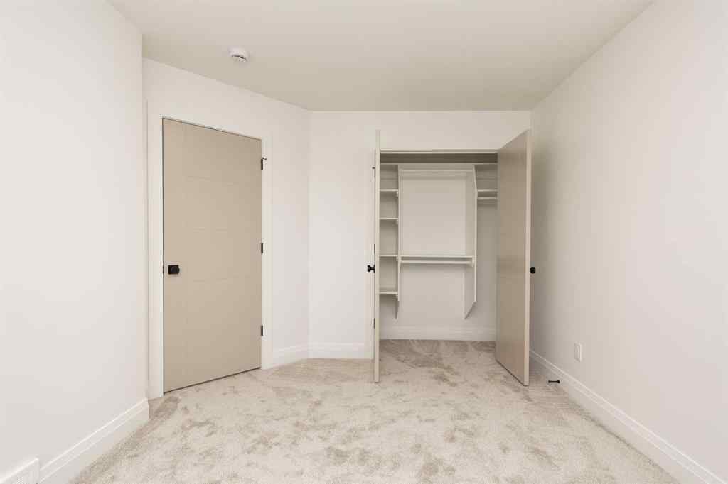 MLS® A2242597 - 306 S 50 W   in NONE Raymond, Residential
