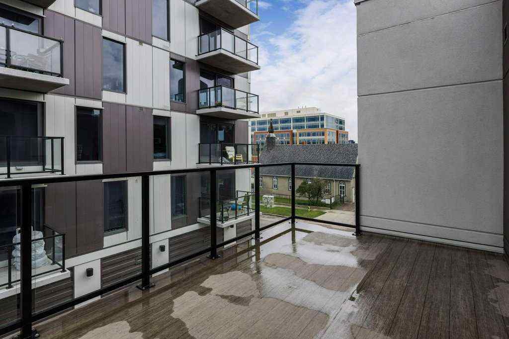 MLS® A2242598 - Unit #308 455 1 Avenue NE in Crescent Heights Calgary, Residential