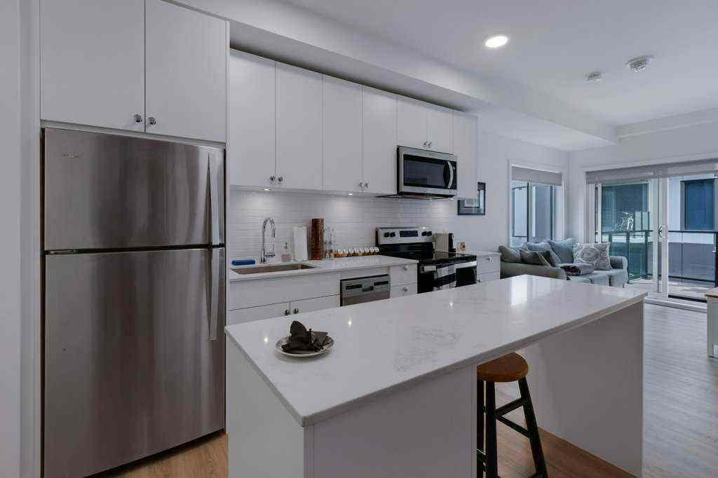 MLS® A2242598 - Unit #308 455 1 Avenue NE in Crescent Heights Calgary, Residential