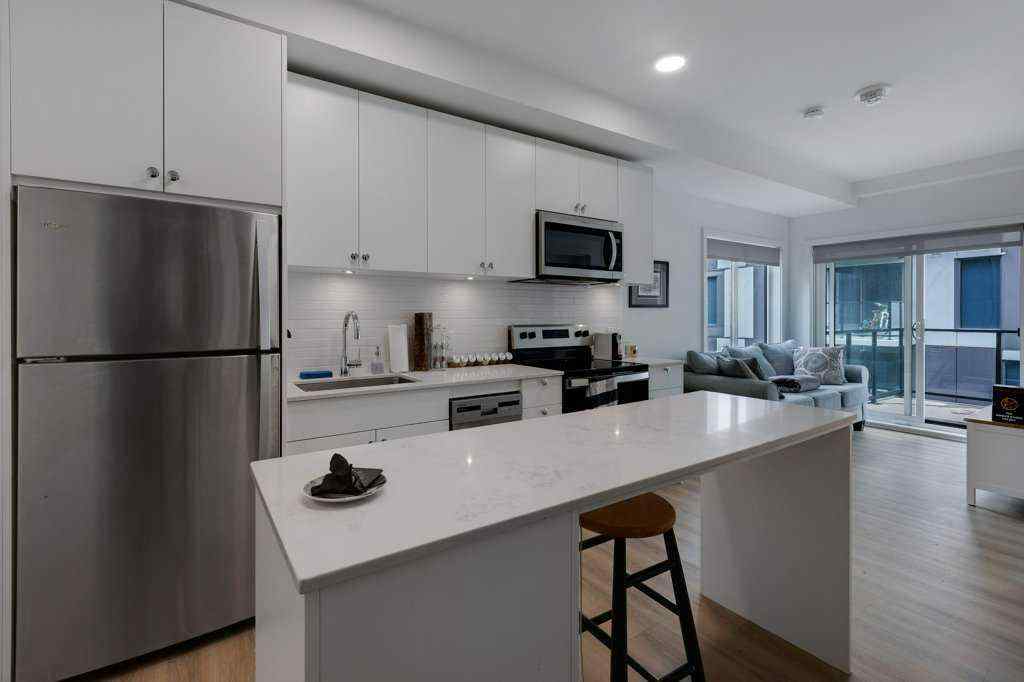 MLS® A2242598 - Unit #308 455 1 Avenue NE in Crescent Heights Calgary, Residential