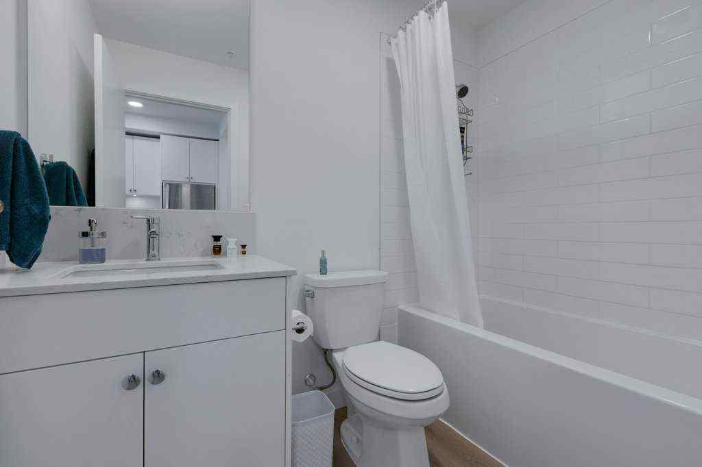 MLS® A2242598 - Unit #308 455 1 Avenue NE in Crescent Heights Calgary, Residential