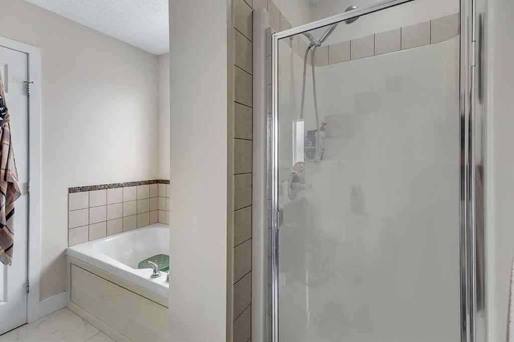 MLS® A2242599 - 16 Saddletree Close NE in Saddle Ridge Calgary, Residential