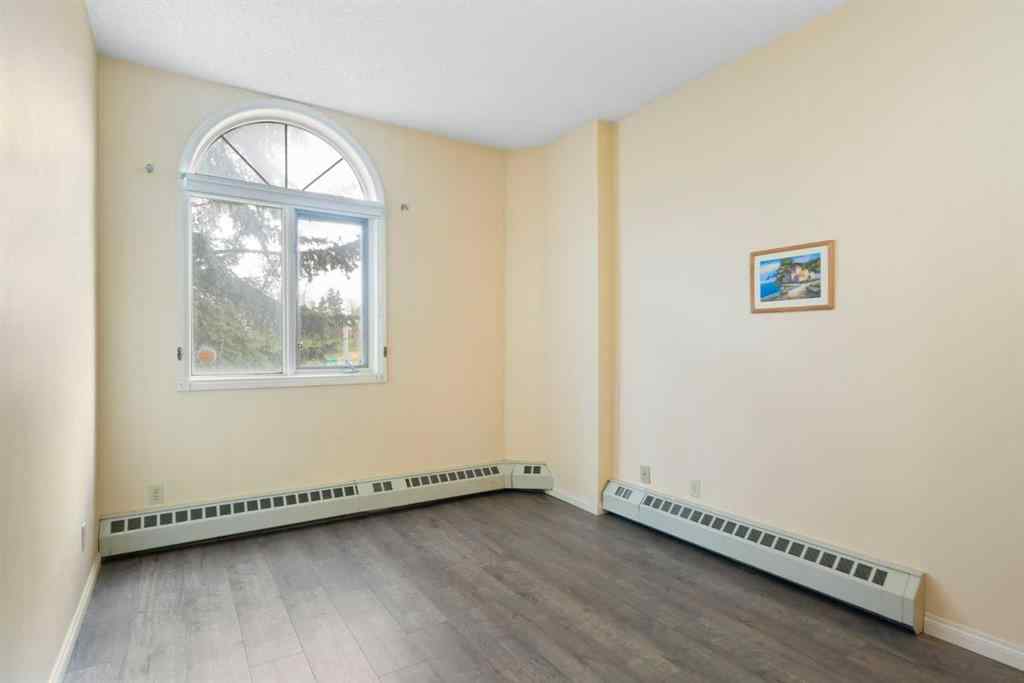 MLS® A2242600 - Unit #103 2011 University Drive NW in University Heights Calgary, Residential