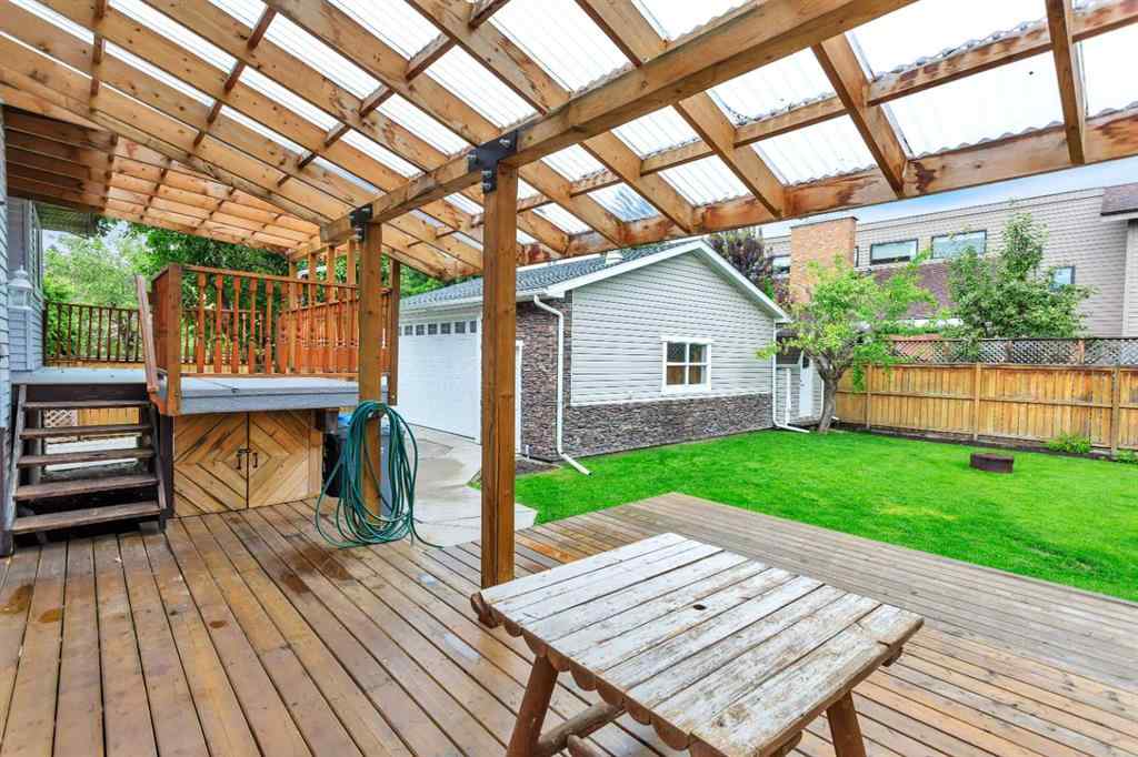 MLS® A2242602 - 38 Wiltshire Boulevard  in West Park Red Deer, Residential