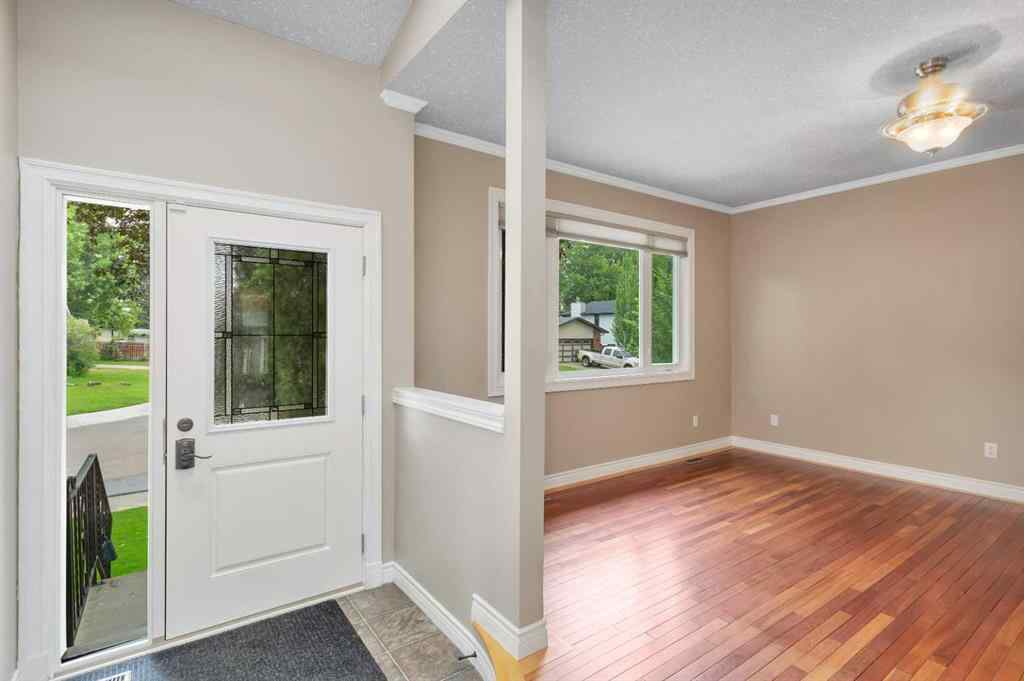 MLS® A2242602 - 38 Wiltshire Boulevard  in West Park Red Deer, Residential