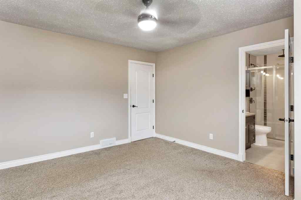 MLS® A2242602 - 38 Wiltshire Boulevard  in West Park Red Deer, Residential
