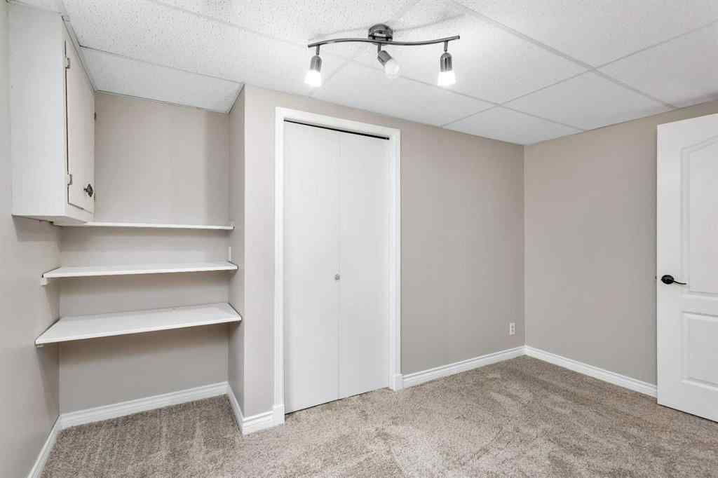 MLS® A2242602 - 38 Wiltshire Boulevard  in West Park Red Deer, Residential
